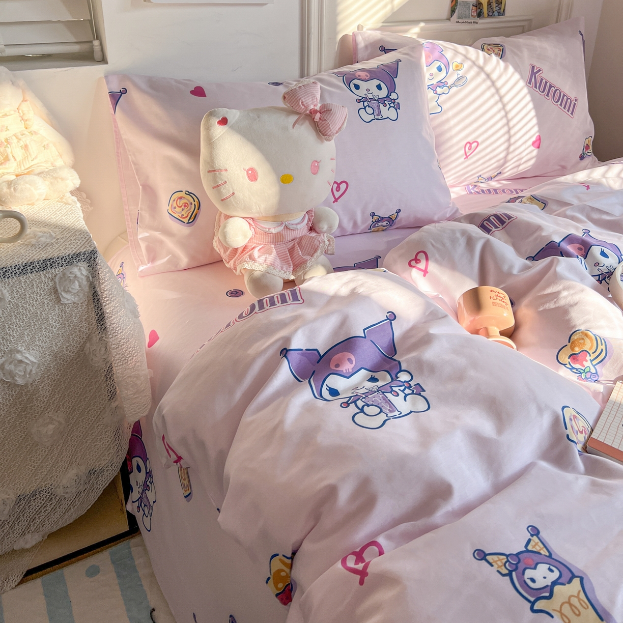 91家纺网 家纺一手货源 找家纺 耀悦家纺 2026新款纯棉四件套正版授权三丽鸥卡通床单床笠被套枕套 布丁库洛米