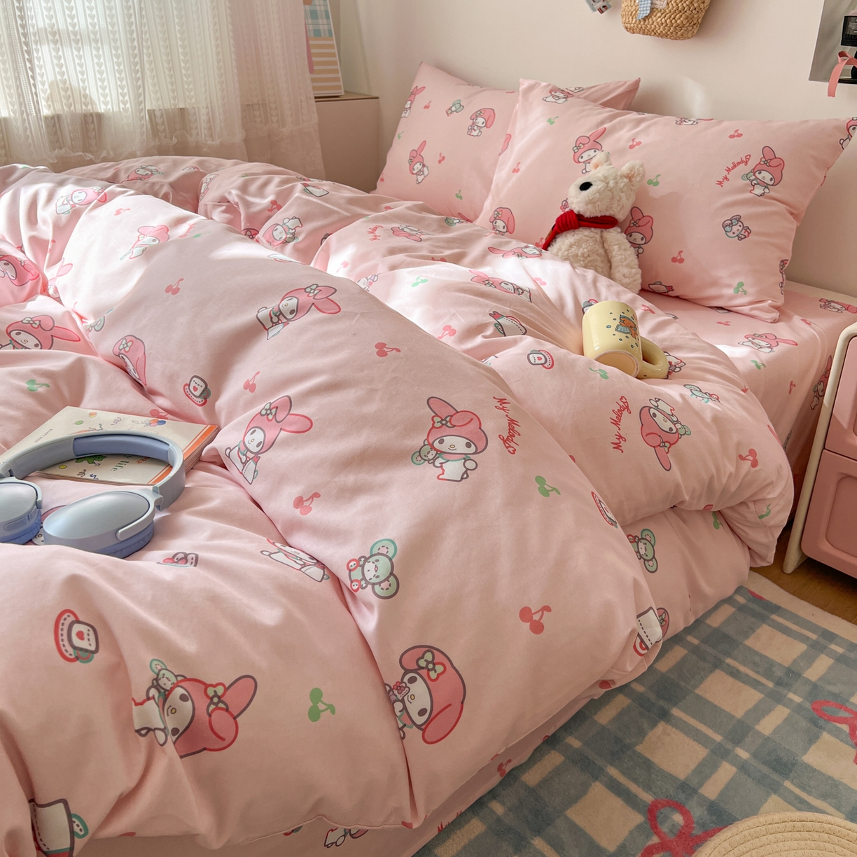 91家纺网 家纺一手货源 找家纺 耀悦家纺 2026新款纯棉四件套正版授权三丽鸥卡通床单床笠被套枕套 美乐蒂元气