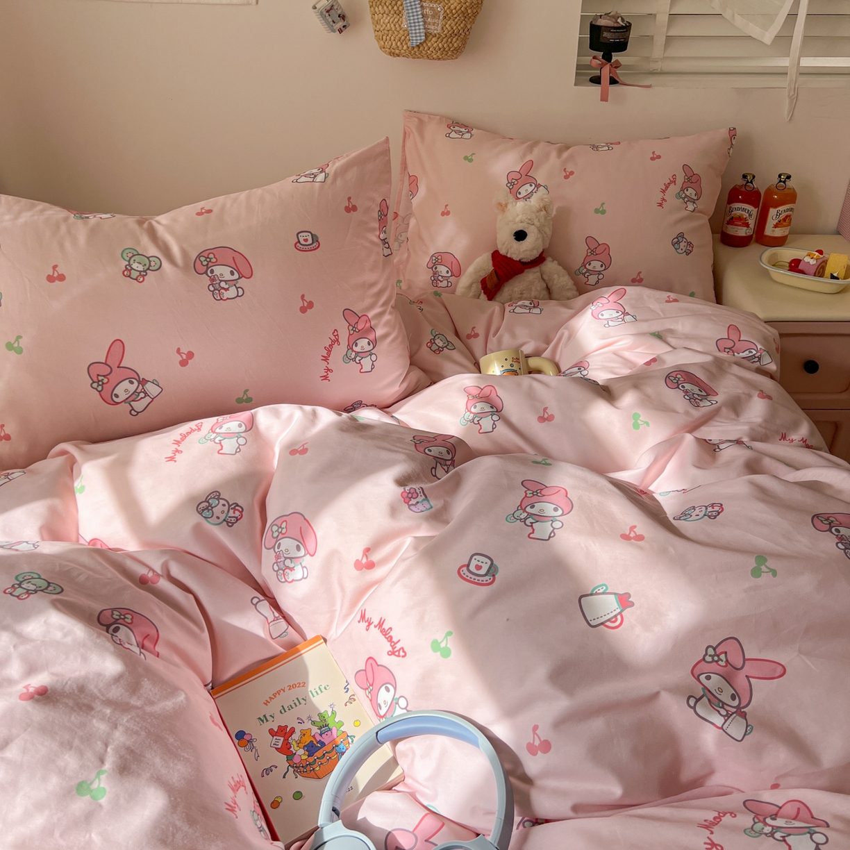 91家纺网 家纺一手货源 找家纺 耀悦家纺 2026新款纯棉四件套正版授权三丽鸥卡通床单床笠被套枕套 美乐蒂元气