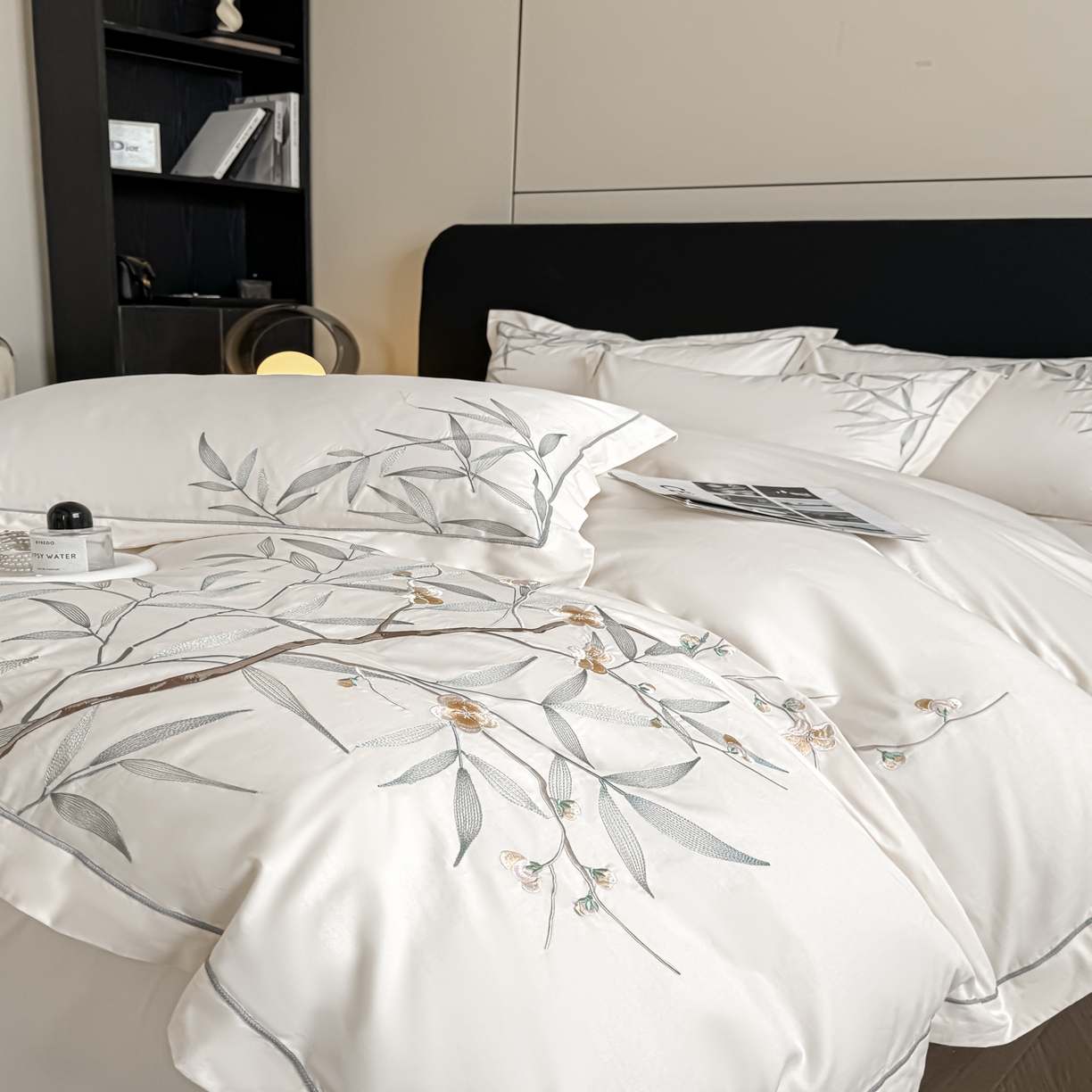 91家纺网 家纺一手货源 找家纺 湘雪家居 2026新款纯棉全棉长绒棉刺绣绣花高端礼盒四件套-竹韵系列 竹韵-高雅白