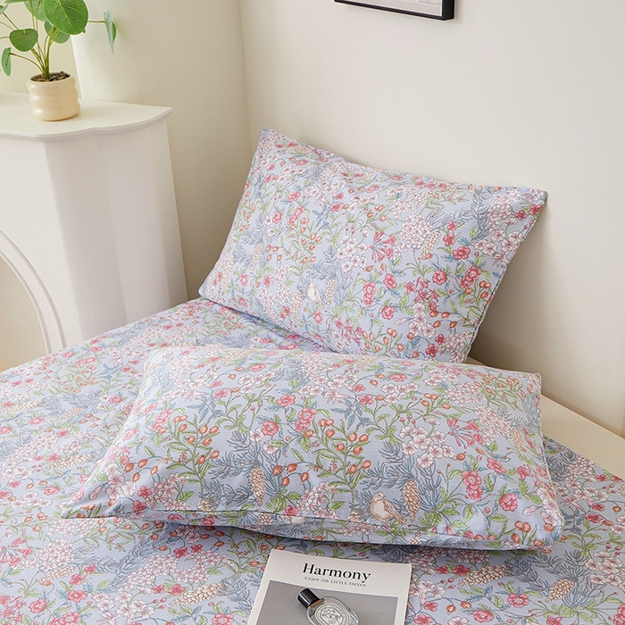 91家纺网 家纺一手货源 找家纺 一米阳光 2026年春夏新款小清新全AA版全棉纯棉四件套 爱怜说---蓝