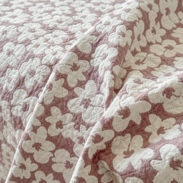 91家纺网 家纺一手货源 找家纺 乐家毛巾被（工厂自产自销） 2026新款精梳安心棉色织提花床盖毛巾被两用 繁花床盖