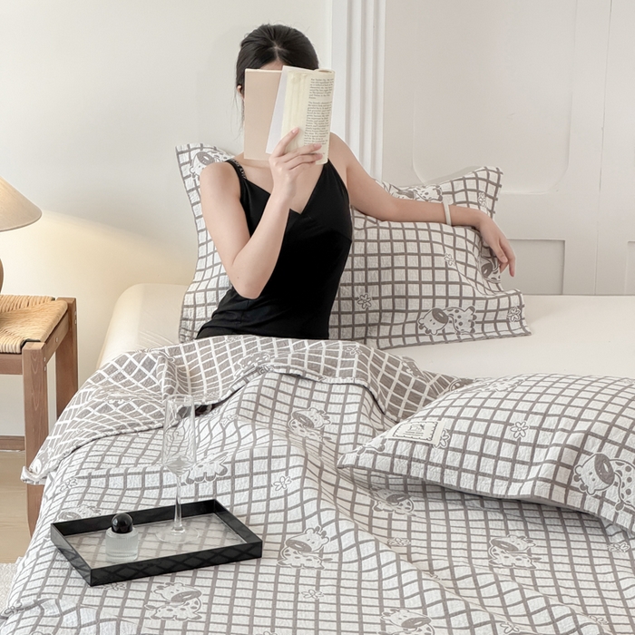 91家纺网 家纺一手货源 找家纺 乐家毛巾被（工厂自产自销） 2026新款精梳安心棉色织提花床盖毛巾被两用 格子长颈鹿床盖