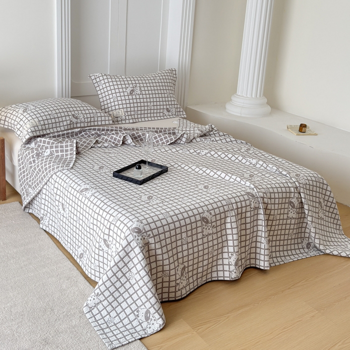 91家纺网 家纺一手货源 找家纺 乐家毛巾被（工厂自产自销） 2026新款精梳安心棉色织提花床盖毛巾被两用 格子长颈鹿床盖