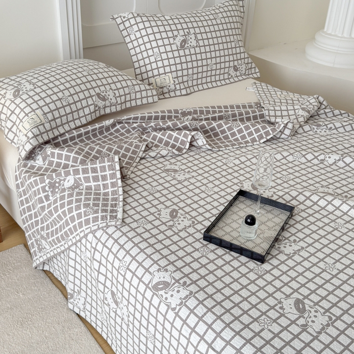 91家纺网 家纺一手货源 找家纺 乐家毛巾被（工厂自产自销） 2026新款精梳安心棉色织提花床盖毛巾被两用 格子长颈鹿床盖