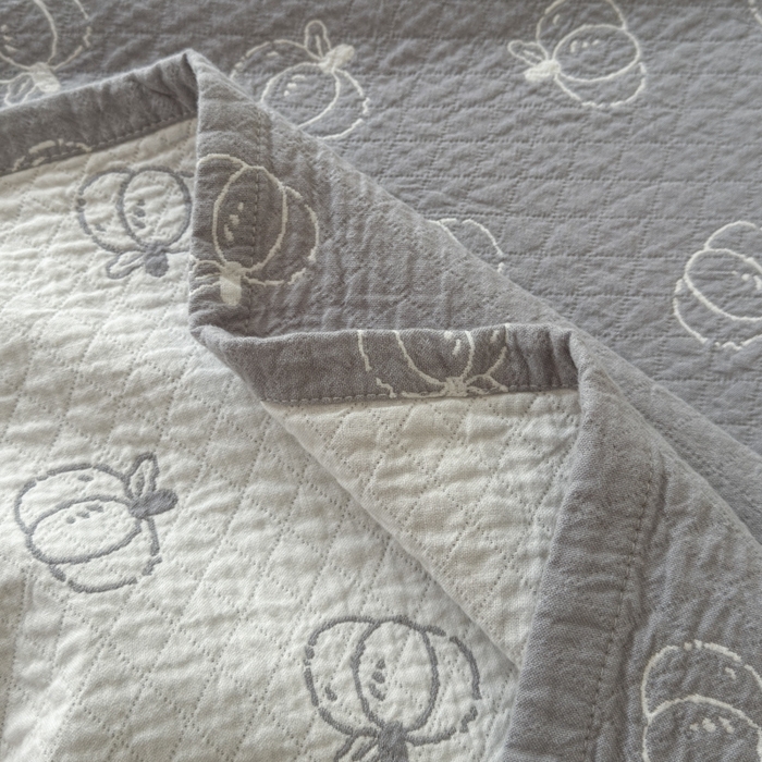 91家纺网 家纺一手货源 找家纺 乐家毛巾被（工厂自产自销） 2026新款精梳安心棉色织提花床盖毛巾被两用 灰色南瓜床盖