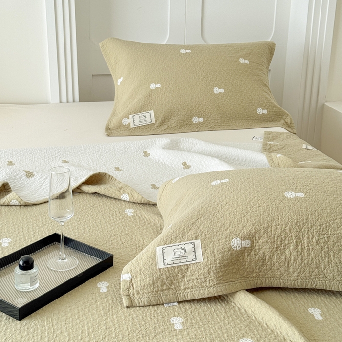 91家纺网 家纺一手货源 找家纺 乐家毛巾被（工厂自产自销） 2026新款精梳安心棉色织提花床盖毛巾被两用 蘑菇眠床盖