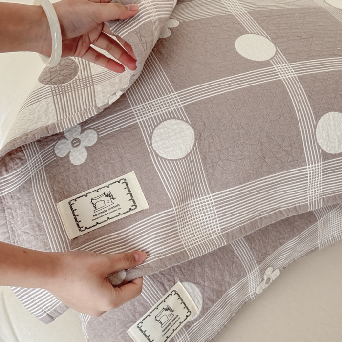 91家纺网 家纺一手货源 找家纺 乐家毛巾被（工厂自产自销） 2026新款精梳安心棉色织提花床盖毛巾被两用 心花床盖