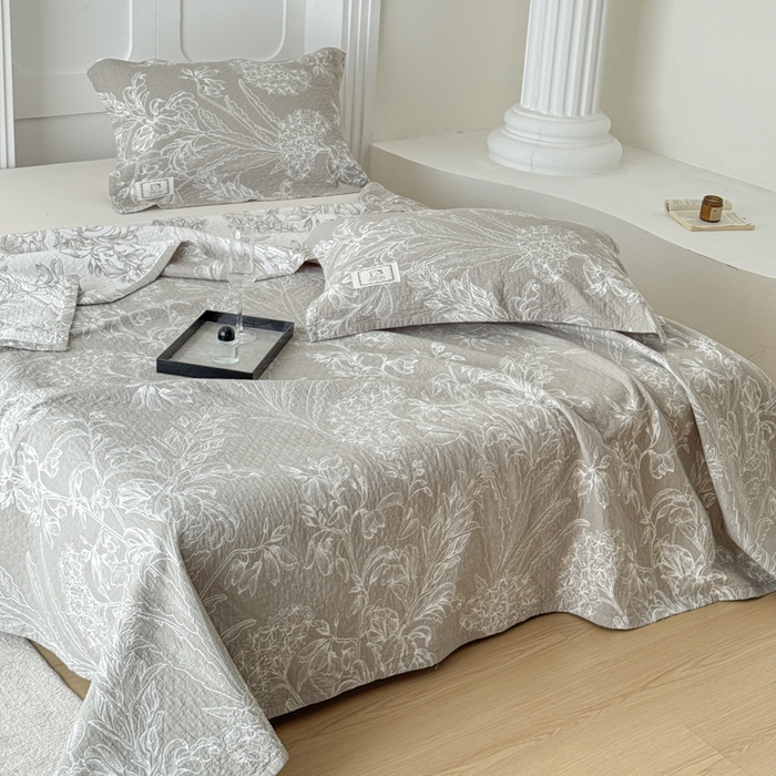 91家纺网 家纺一手货源 找家纺 乐家毛巾被（工厂自产自销） 2026新款精梳安心棉色织提花床盖毛巾被两用 野间草木床盖