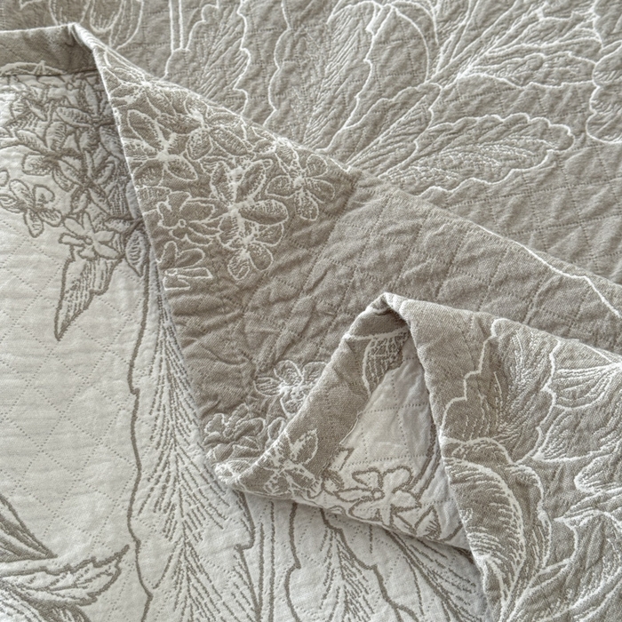 91家纺网 家纺一手货源 找家纺 乐家毛巾被（工厂自产自销） 2026新款精梳安心棉色织提花床盖毛巾被两用 野间草木床盖