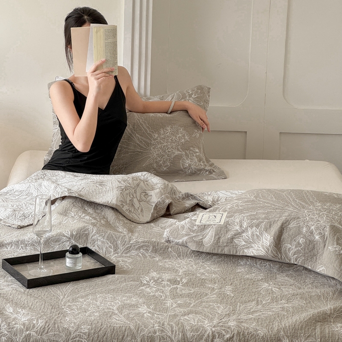 91家纺网 家纺一手货源 找家纺 乐家毛巾被（工厂自产自销） 2026新款精梳安心棉色织提花床盖毛巾被两用 野间草木床盖