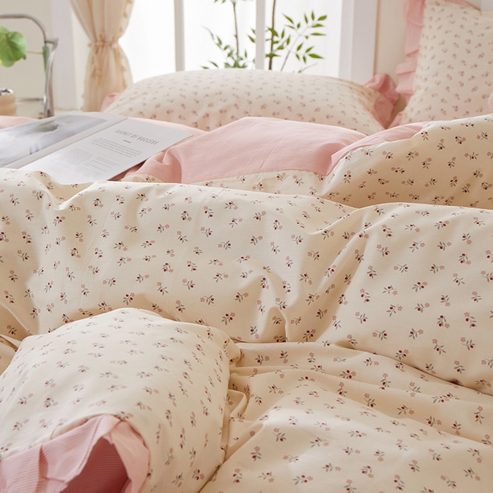 91家纺网 家纺一手货源 找家纺 一米阳光 2026年春夏新款小清新花边款全棉纯棉四件套 花涧