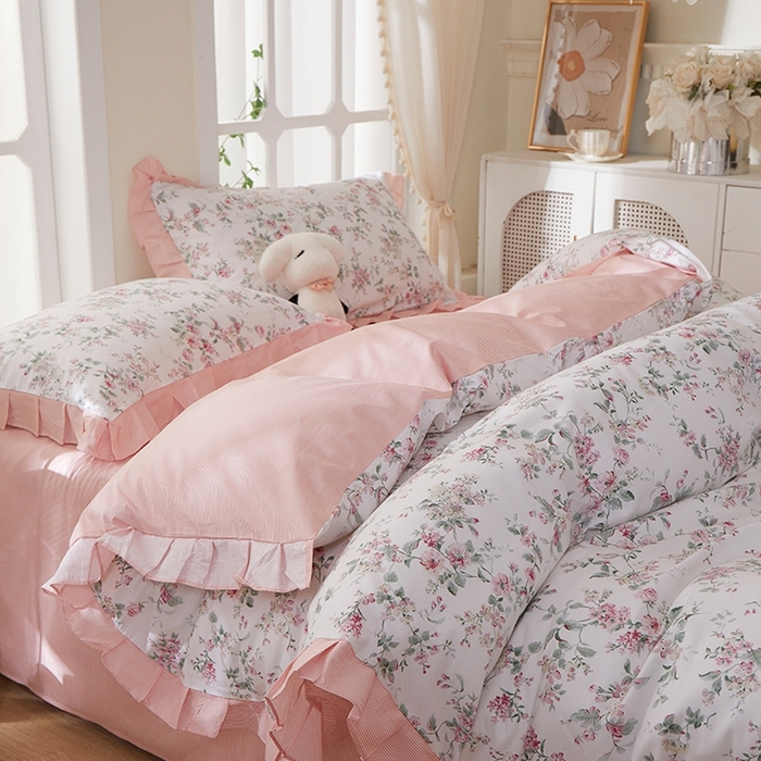 91家纺网 家纺一手货源 找家纺 一米阳光 2026年春夏新款小清新花边款全棉纯棉四件套 洛克庄园