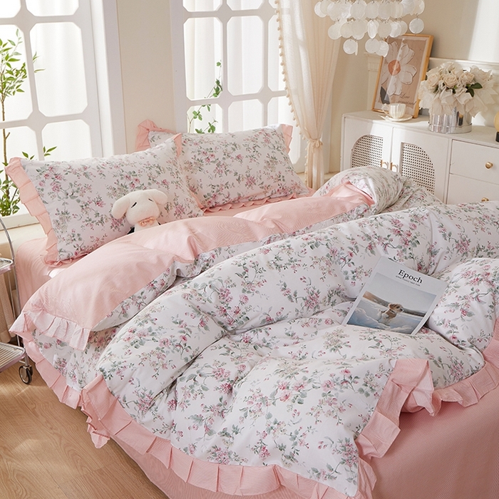 91家纺网 家纺一手货源 找家纺 一米阳光 2026年春夏新款小清新花边款全棉纯棉四件套 洛克庄园