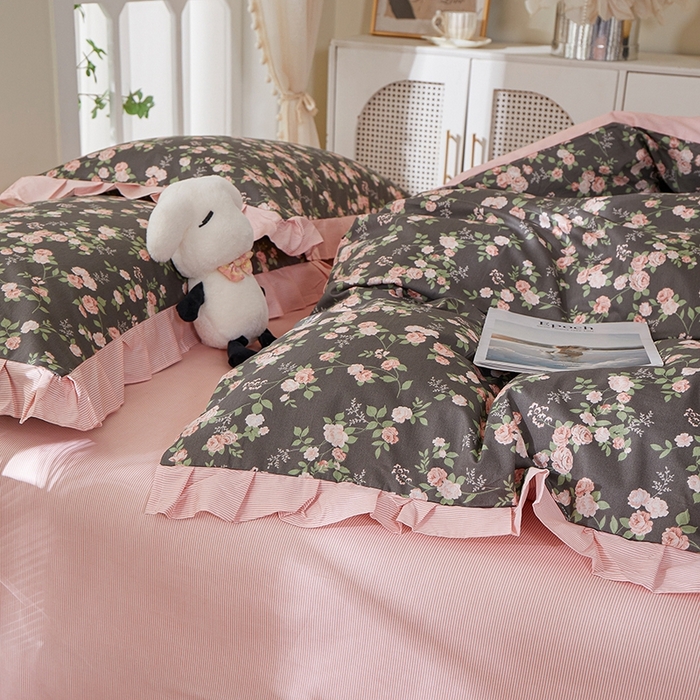 91家纺网 家纺一手货源 找家纺 一米阳光 2026年春夏新款小清新花边款全棉纯棉四件套 韶华