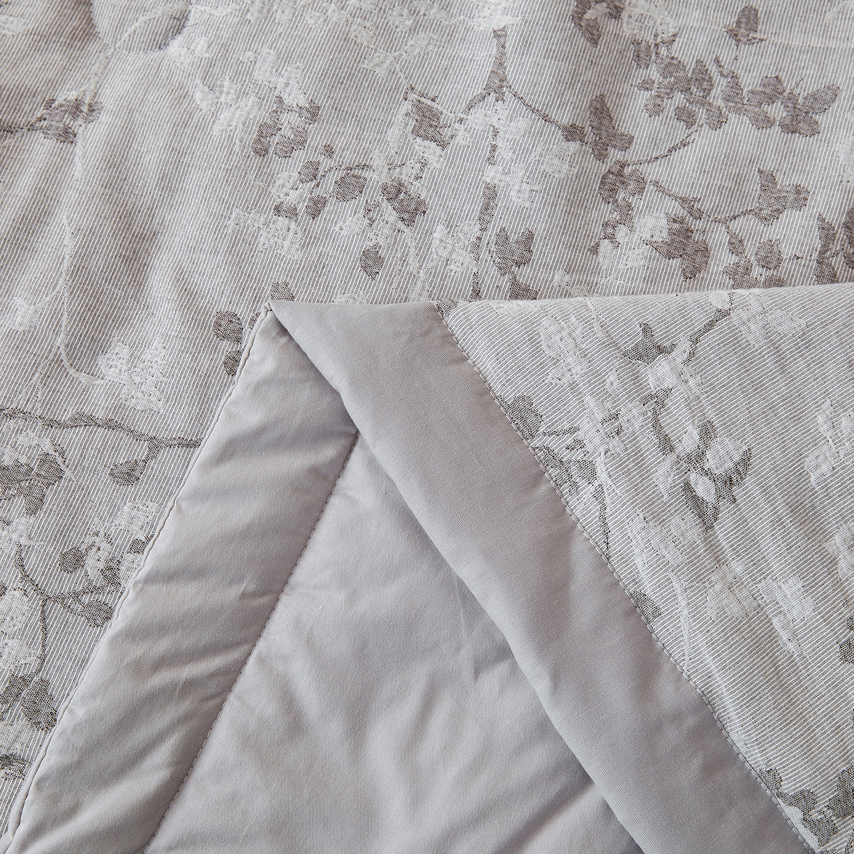 91家纺网 家纺一手货源 找家纺 （总）乐家毛巾被（工厂自产自销） 2026新款全棉色织三层提花夏季大豆纤维被