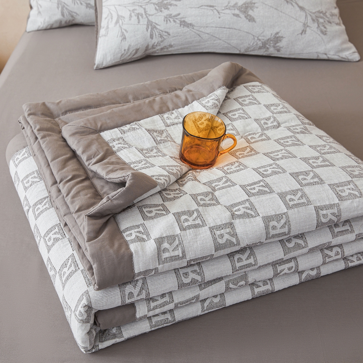 91家纺网 家纺一手货源 找家纺 （总）乐家毛巾被（工厂自产自销） 2026新款全棉色织三层提花夏季大豆纤维被