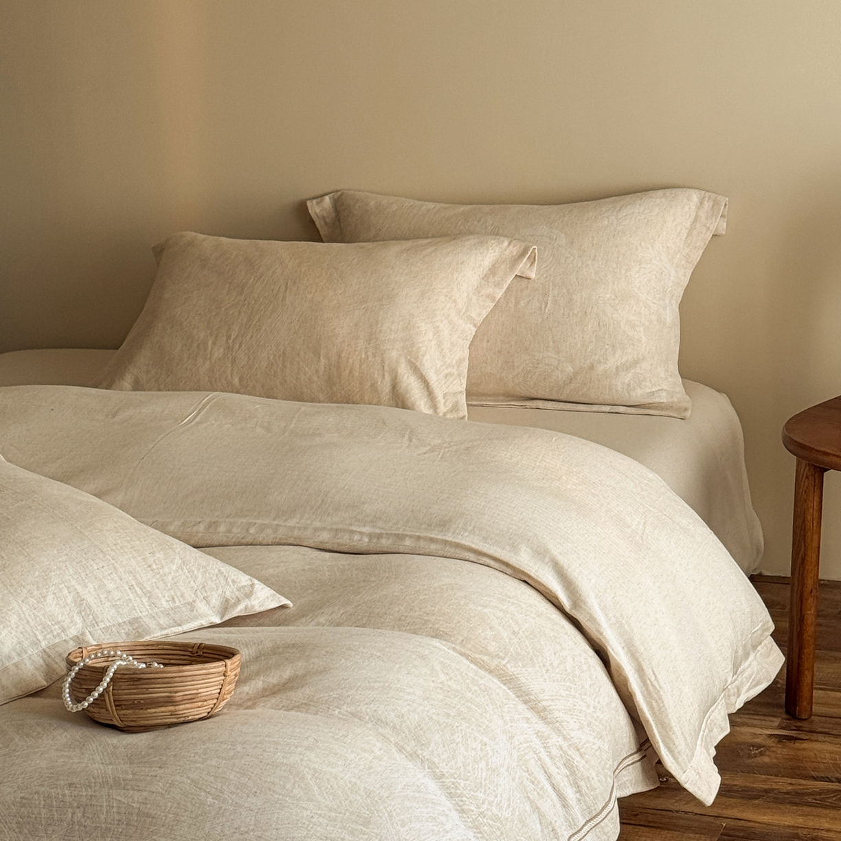 91家纺网 家纺一手货源 找家纺 澳萝拉 2026新款棉麻提花压边四件套 流光