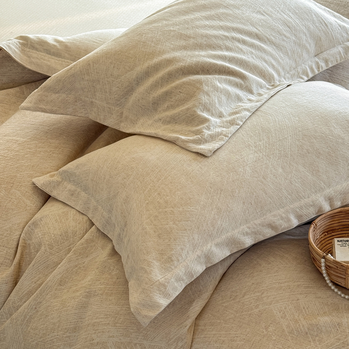 91家纺网 家纺一手货源 找家纺 澳萝拉 2026新款棉麻提花压边四件套 流光