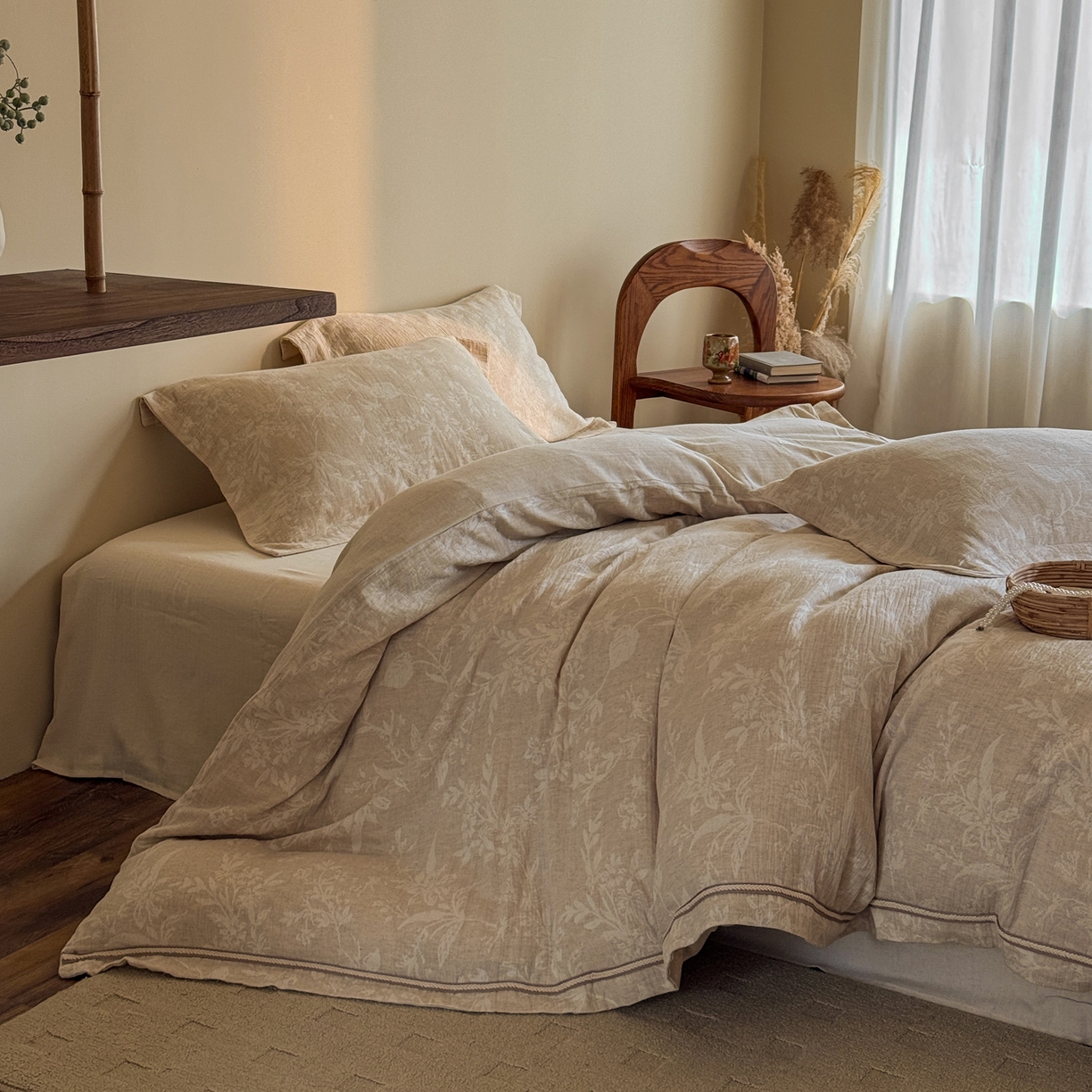 91家纺网 家纺一手货源 找家纺 澳萝拉 2026新款棉麻提花压边四件套 如梦令