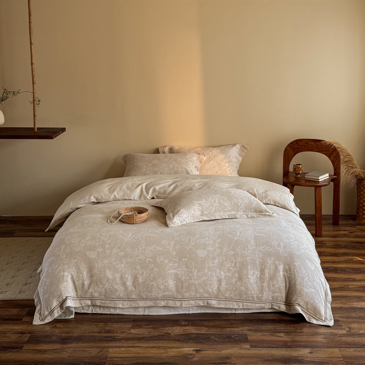 91家纺网 家纺一手货源 找家纺 澳萝拉 2026新款棉麻提花压边四件套 如梦令