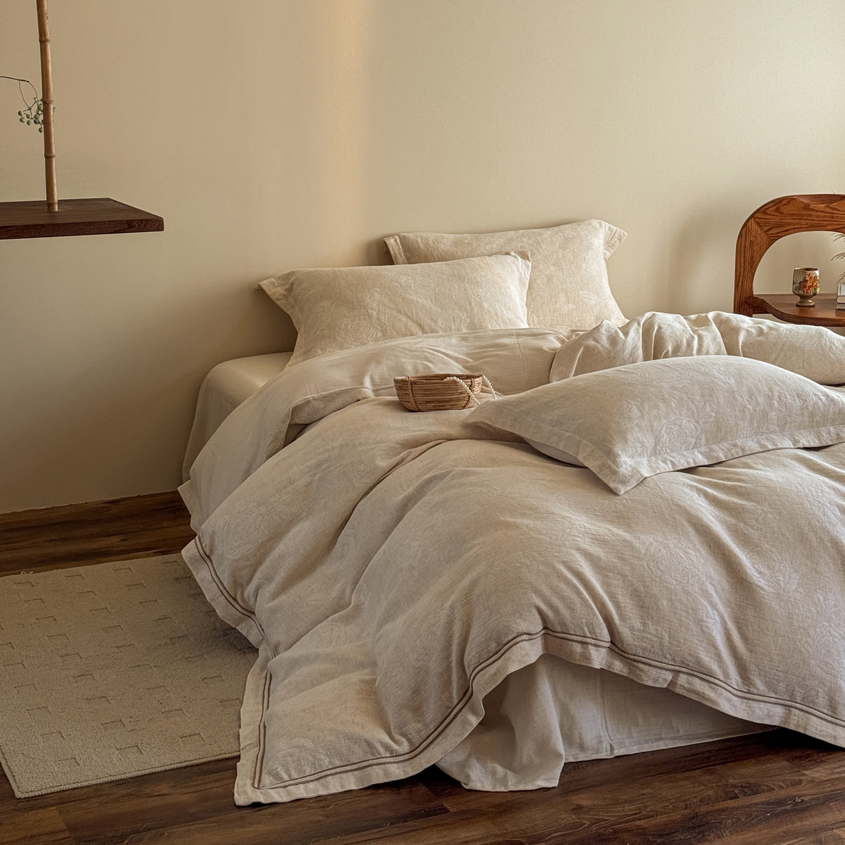 91家纺网 家纺一手货源 找家纺 澳萝拉 2026新款棉麻提花压边四件套 云端