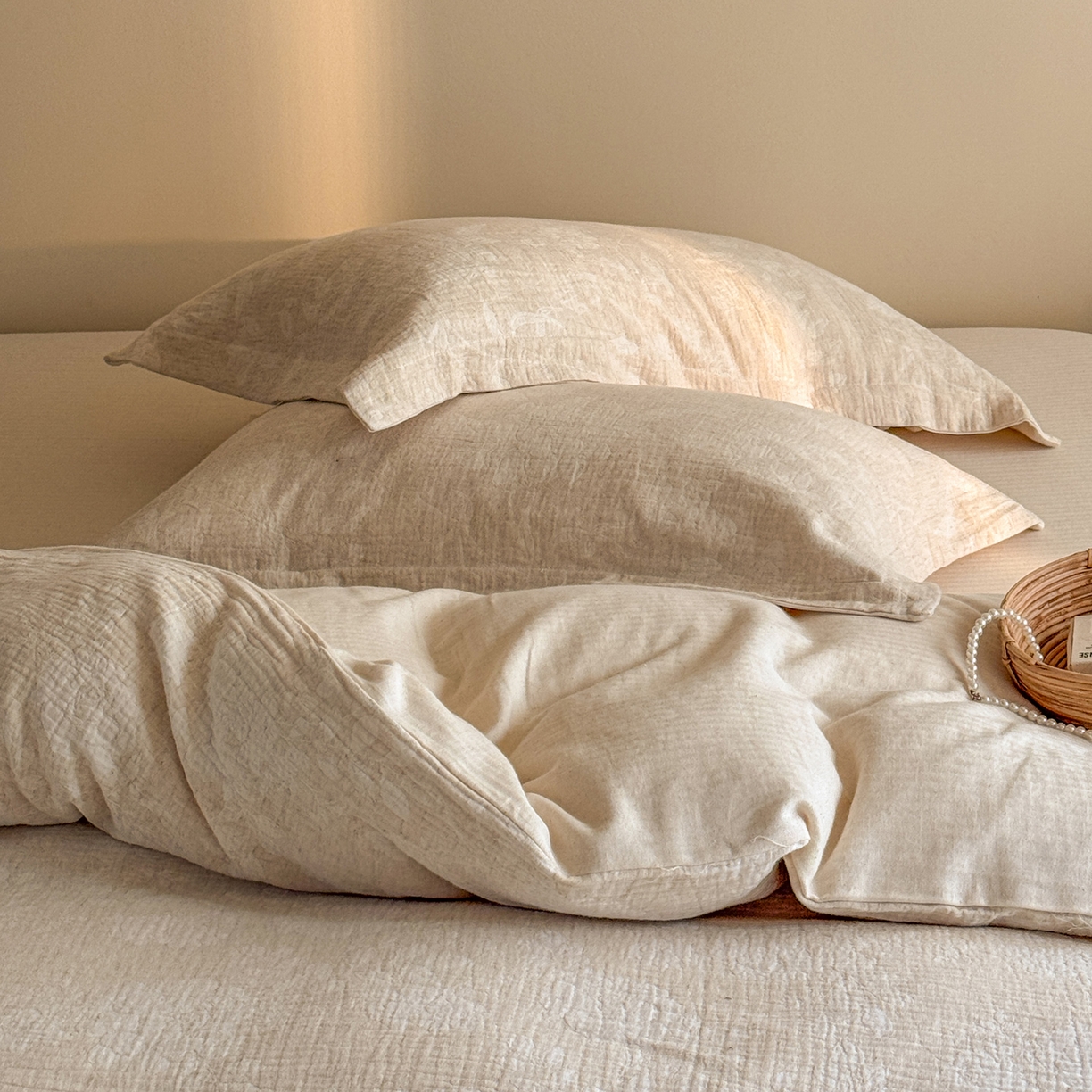 91家纺网 家纺一手货源 找家纺 澳萝拉 2026新款棉麻提花压边四件套 木兮