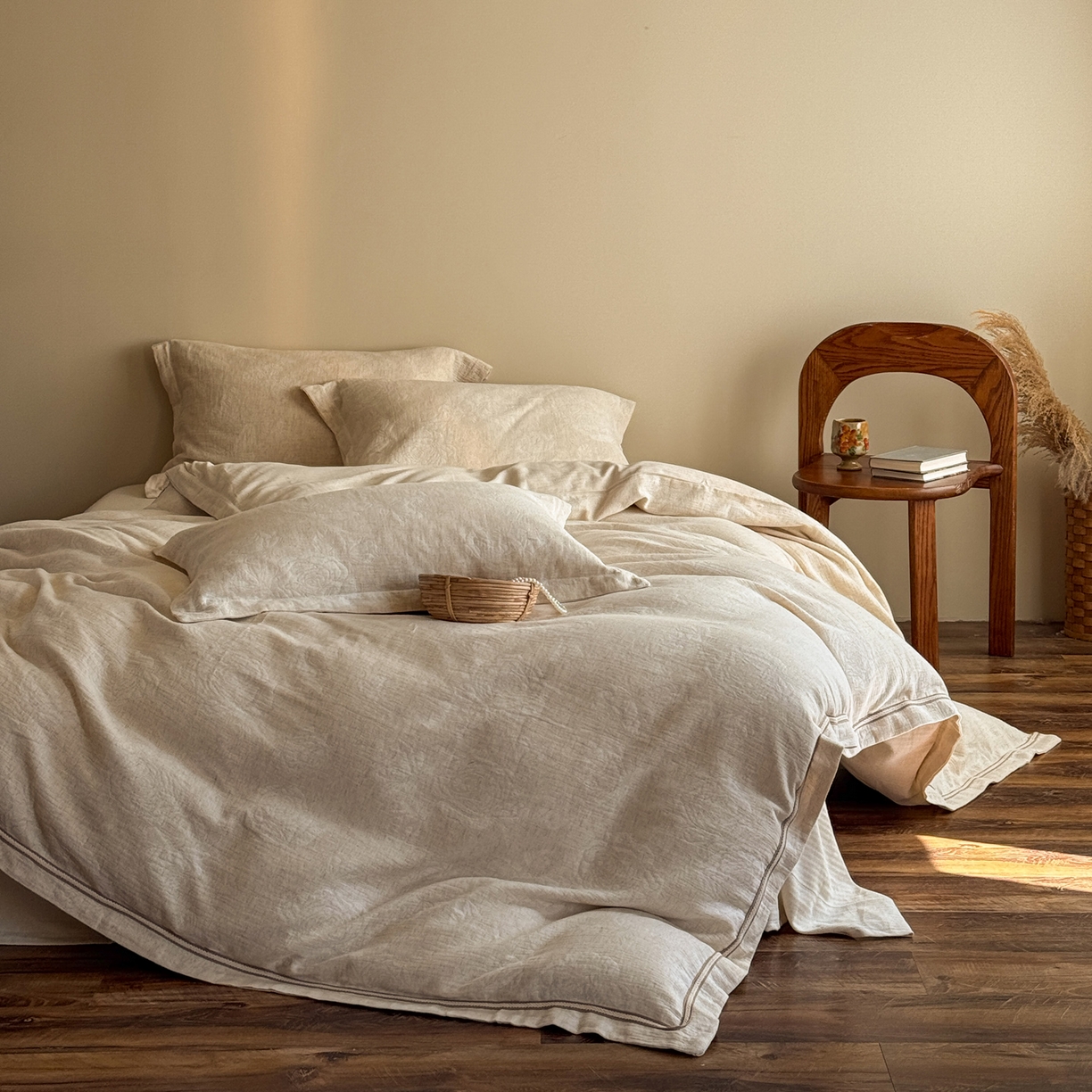 91家纺网 家纺一手货源 找家纺 澳萝拉 2026新款棉麻提花压边四件套 云端