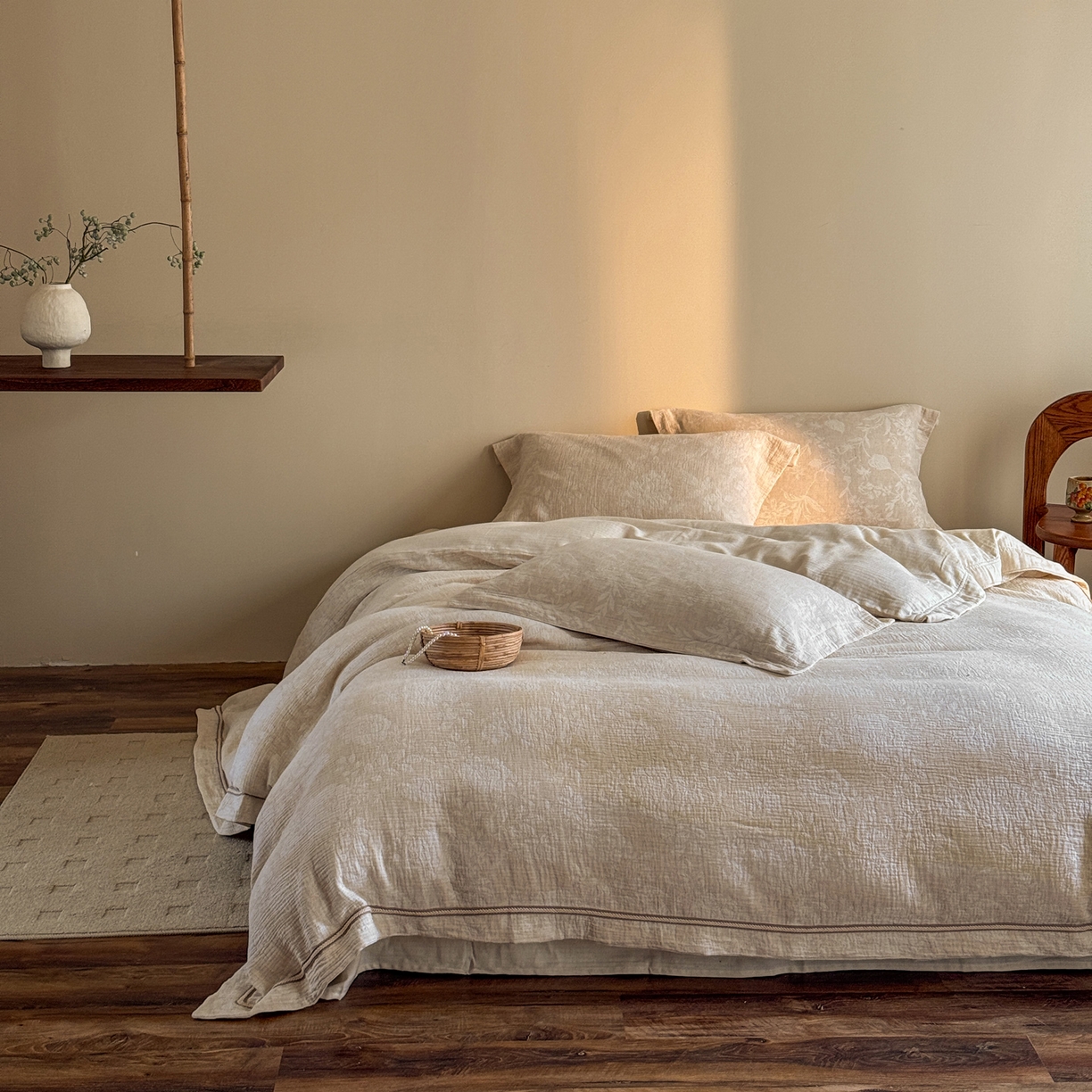 91家纺网 家纺一手货源 找家纺 澳萝拉 2026新款棉麻提花压边四件套 木兮