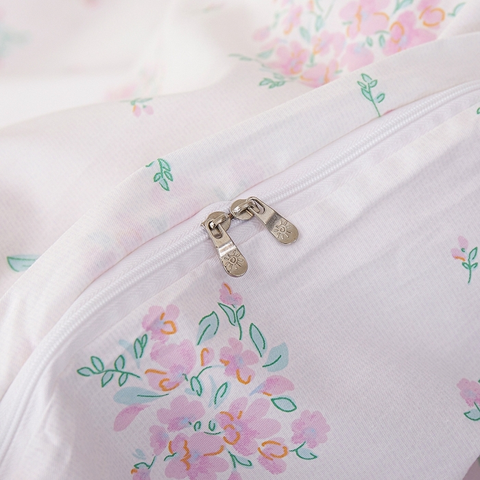 91家纺网 家纺一手货源 找家纺 一米阳光 2026年春夏新款小清新蝴蝶结绑带款全棉纯棉四件套 花簇