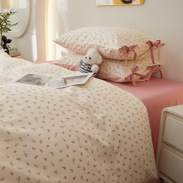 91家纺网 家纺一手货源 找家纺 一米阳光 2026年春夏新款小清新蝴蝶结绑带款全棉纯棉四件套 朵意