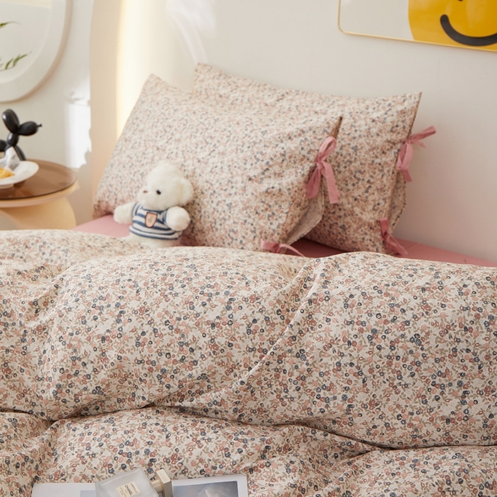 91家纺网 家纺一手货源 找家纺 一米阳光 2026年春夏新款小清新蝴蝶结绑带款全棉纯棉四件套 星辰蔷薇