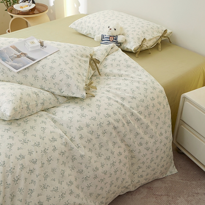 91家纺网 家纺一手货源 找家纺 一米阳光 2026年春夏新款小清新蝴蝶结绑带款全棉纯棉四件套 徐徐花开