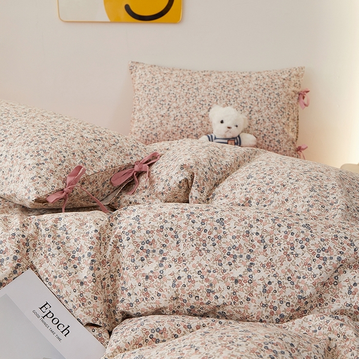 91家纺网 家纺一手货源 找家纺 一米阳光 2026年春夏新款小清新蝴蝶结绑带款全棉纯棉四件套 星辰蔷薇