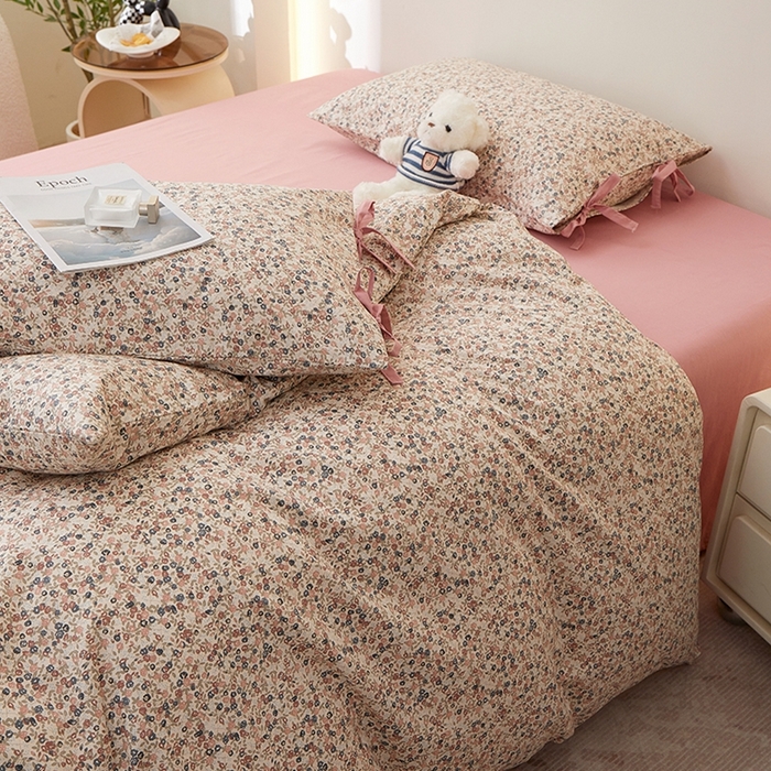 91家纺网 家纺一手货源 找家纺 一米阳光 2026年春夏新款小清新蝴蝶结绑带款全棉纯棉四件套 星辰蔷薇