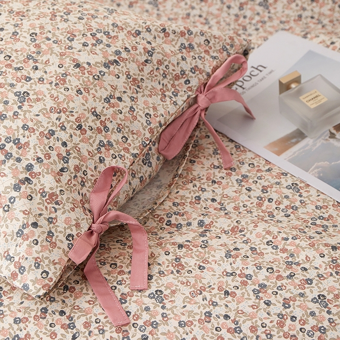 91家纺网 家纺一手货源 找家纺 一米阳光 2026年春夏新款小清新蝴蝶结绑带款全棉纯棉四件套 星辰蔷薇