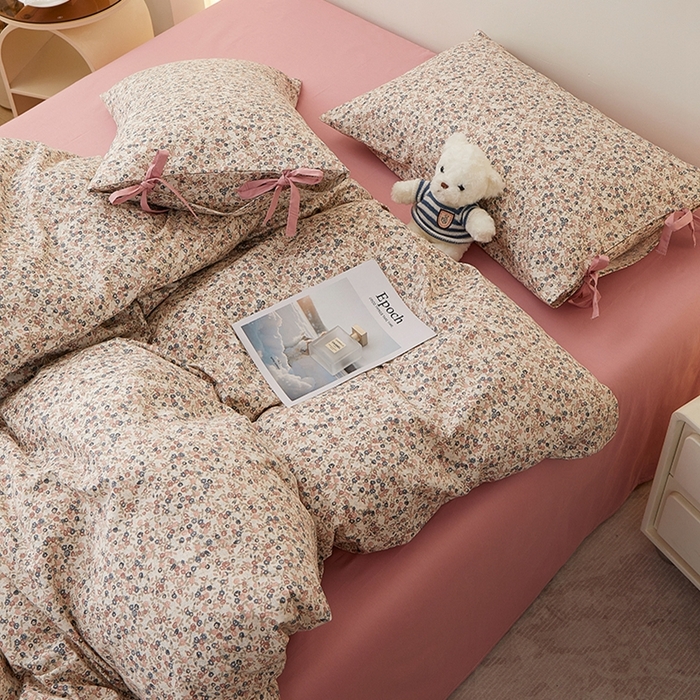 91家纺网 家纺一手货源 找家纺 一米阳光 2026年春夏新款小清新蝴蝶结绑带款全棉纯棉四件套 星辰蔷薇