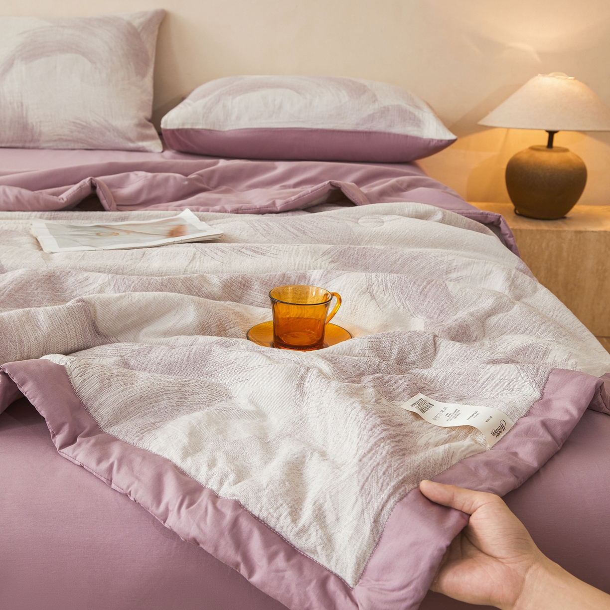 91家纺网 家纺一手货源 找家纺 乐家毛巾被（工厂自产自销） 2026新款全棉色织三层提花夏季大豆纤维被 惊鸿