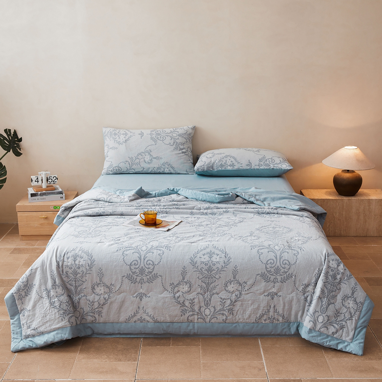 91家纺网 家纺一手货源 找家纺 乐家毛巾被（工厂自产自销） 2026新款全棉色织三层提花夏季大豆纤维被 迷雾