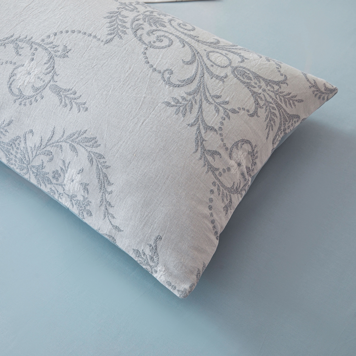 91家纺网 家纺一手货源 找家纺 乐家毛巾被（工厂自产自销） 2026新款全棉色织三层提花夏季大豆纤维被 迷雾