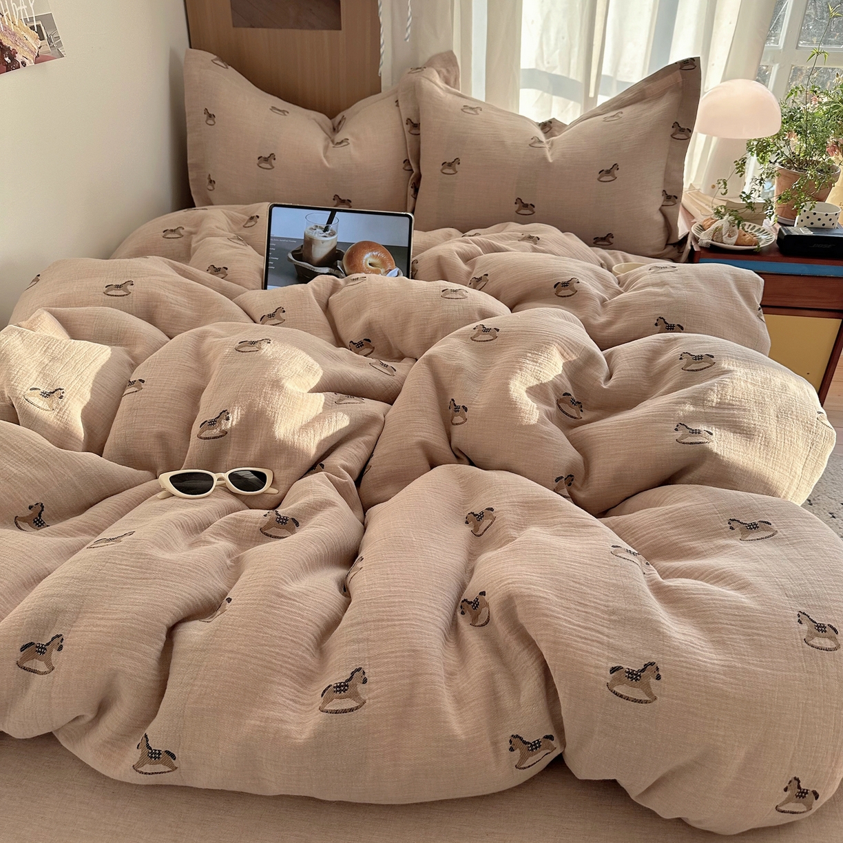 91家纺网 家纺一手货源 找家纺 （总）萝莉家纺 2026新款全棉纯棉色织双层纱提花四件套