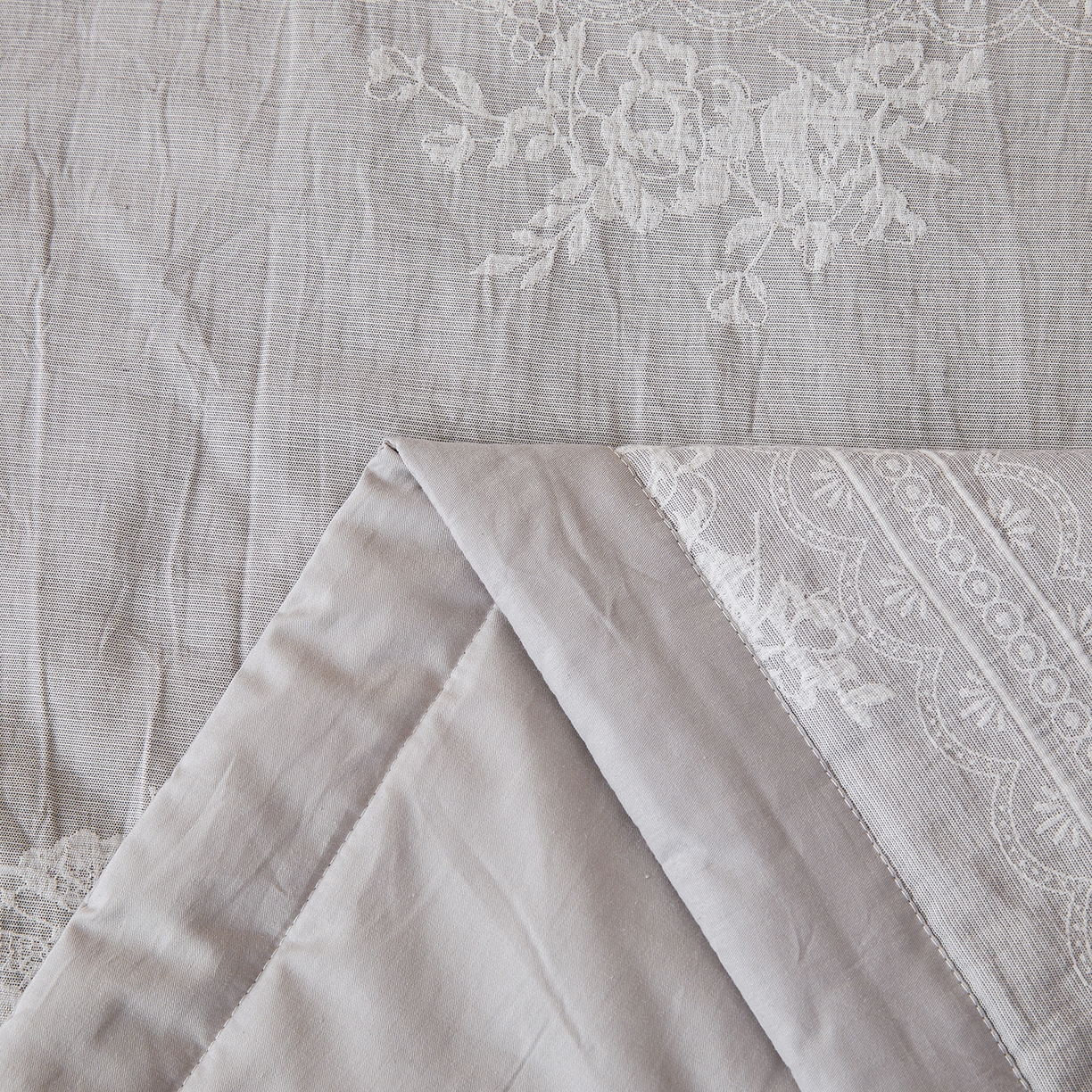 91家纺网 家纺一手货源 找家纺 乐家毛巾被（工厂自产自销） 2026新款全棉色织三层提花夏季大豆纤维被 欧花