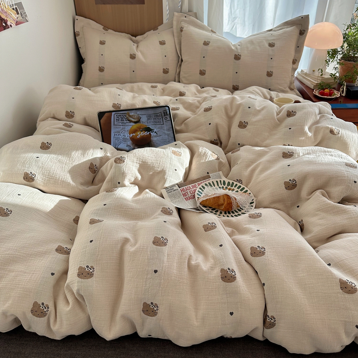 91家纺网 家纺一手货源 找家纺 萝莉家纺 2026新款全棉纯棉色织双层纱提花四件套 豹纹猫