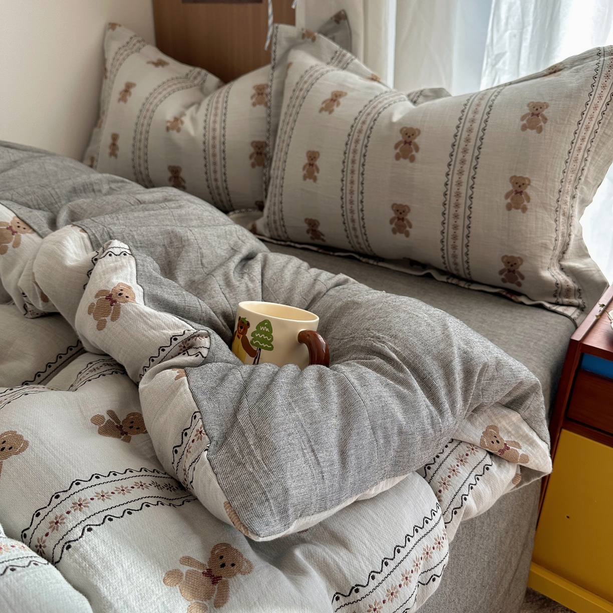 91家纺网 家纺一手货源 找家纺 萝莉家纺 2026新款全棉纯棉色织双层纱提花四件套 布偶熊