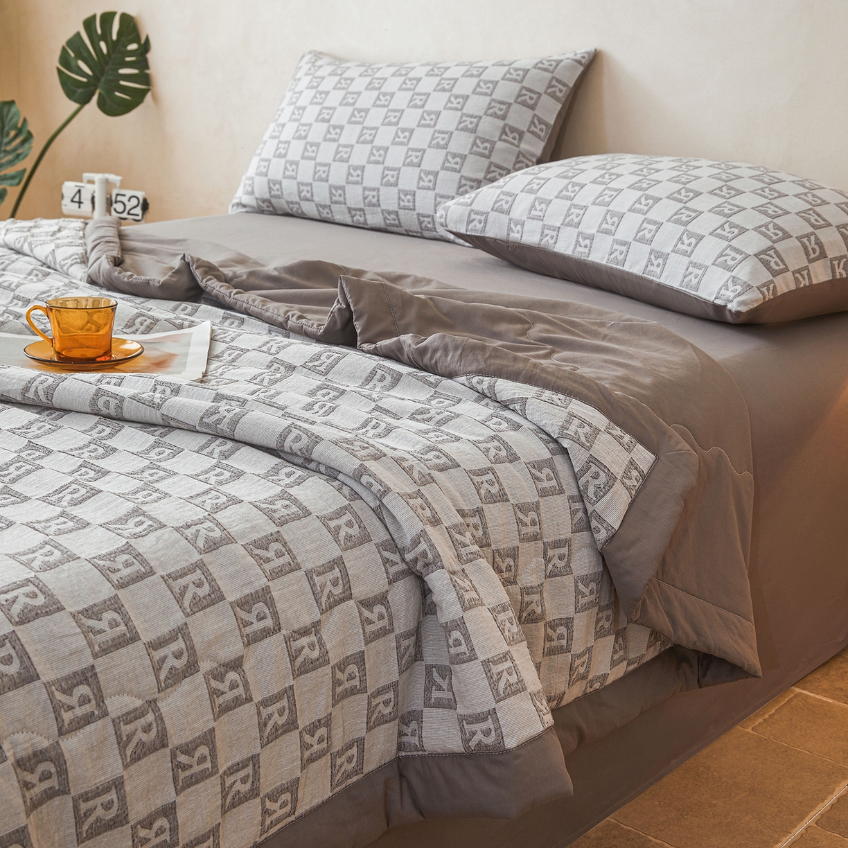 91家纺网 家纺一手货源 找家纺 乐家毛巾被（工厂自产自销） 2026新款全棉色织三层提花夏季大豆纤维被 轻奢R