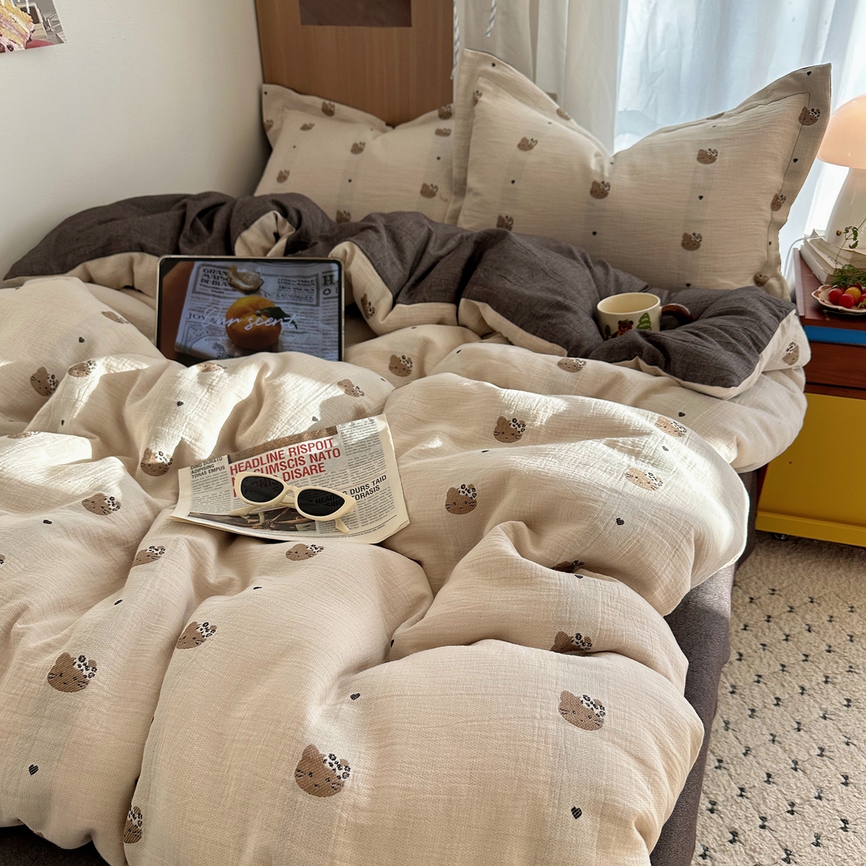 91家纺网 家纺一手货源 找家纺 萝莉家纺 2026新款全棉纯棉色织双层纱提花四件套 豹纹猫