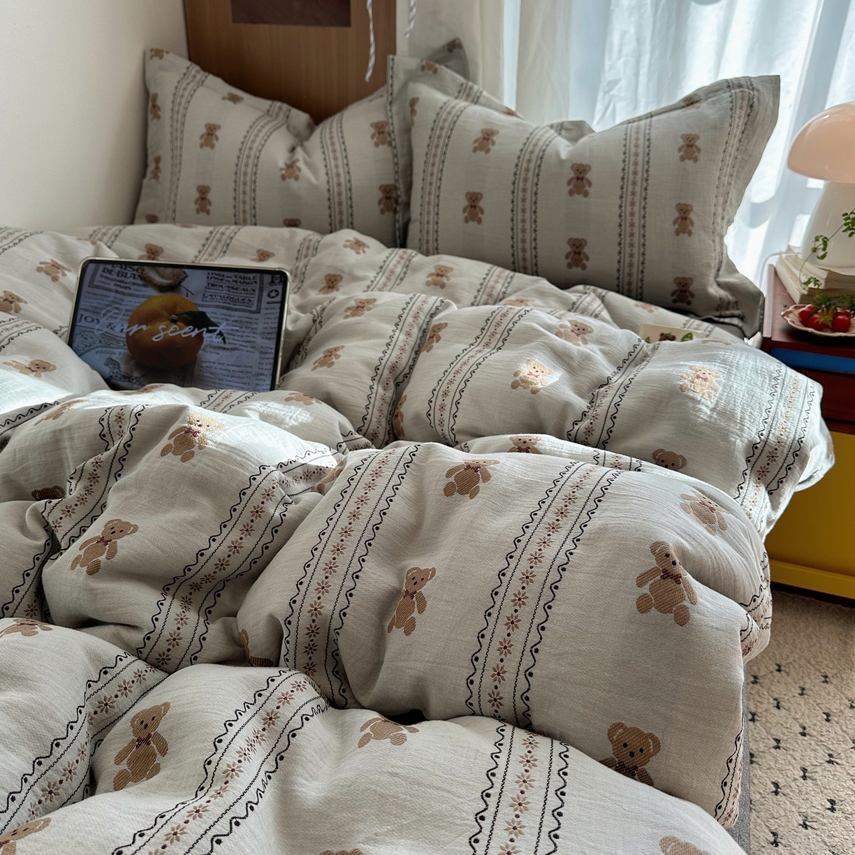 91家纺网 家纺一手货源 找家纺 萝莉家纺 2026新款全棉纯棉色织双层纱提花四件套 布偶熊