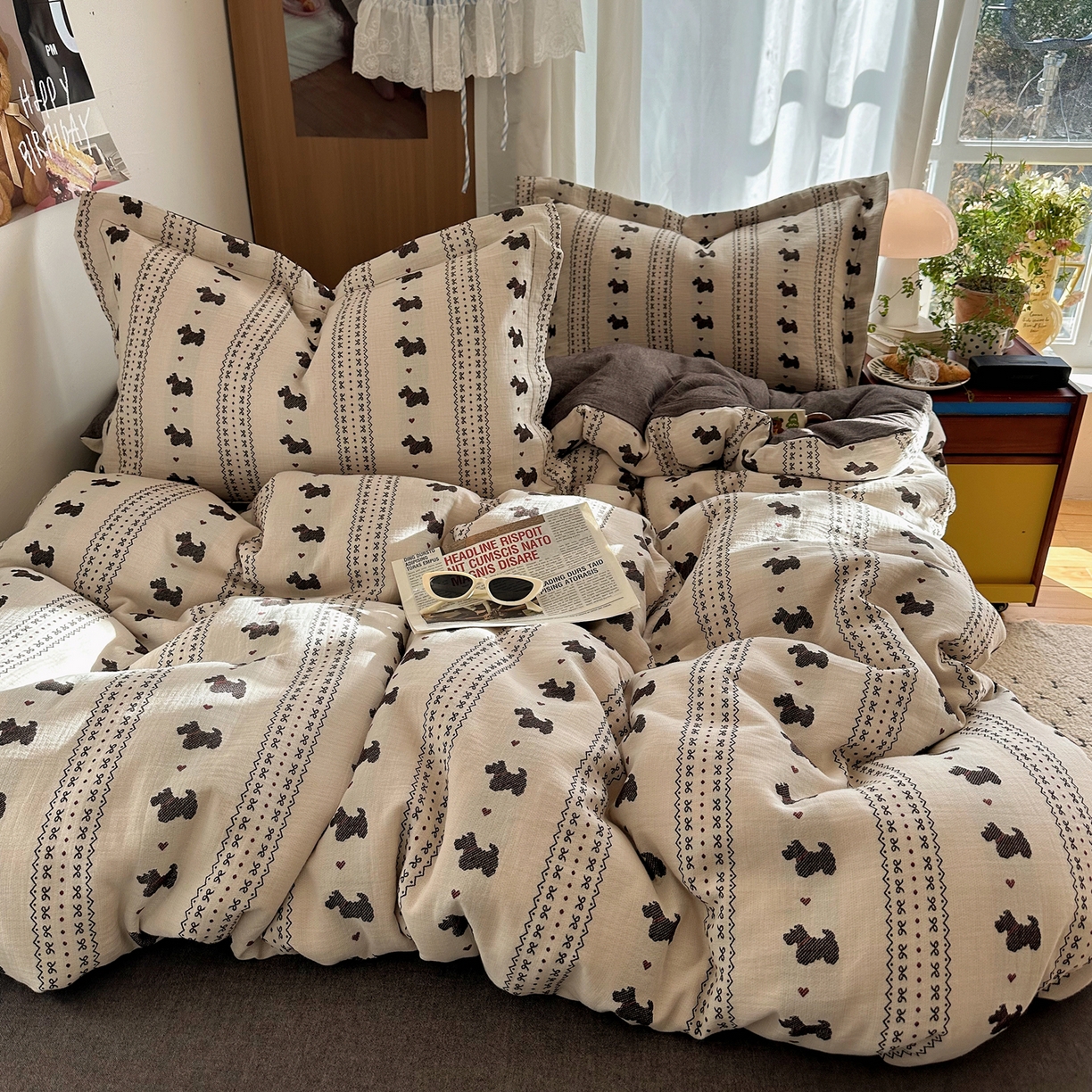 91家纺网 家纺一手货源 找家纺 萝莉家纺 2026新款全棉纯棉色织双层纱提花四件套 爱心狗