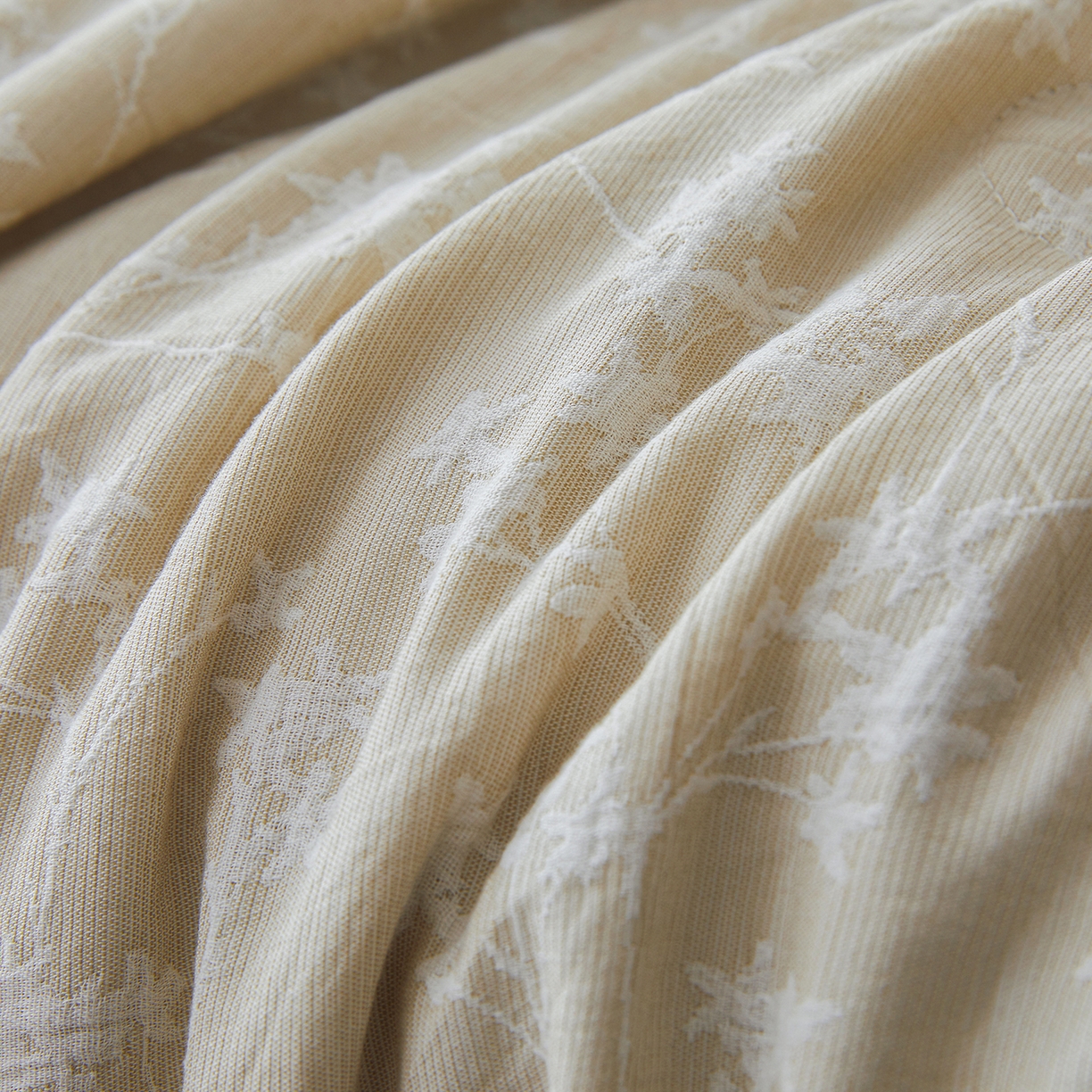 91家纺网 家纺一手货源 找家纺 乐家毛巾被（工厂自产自销） 2026新款全棉色织三层提花夏季大豆纤维被 清花柔居