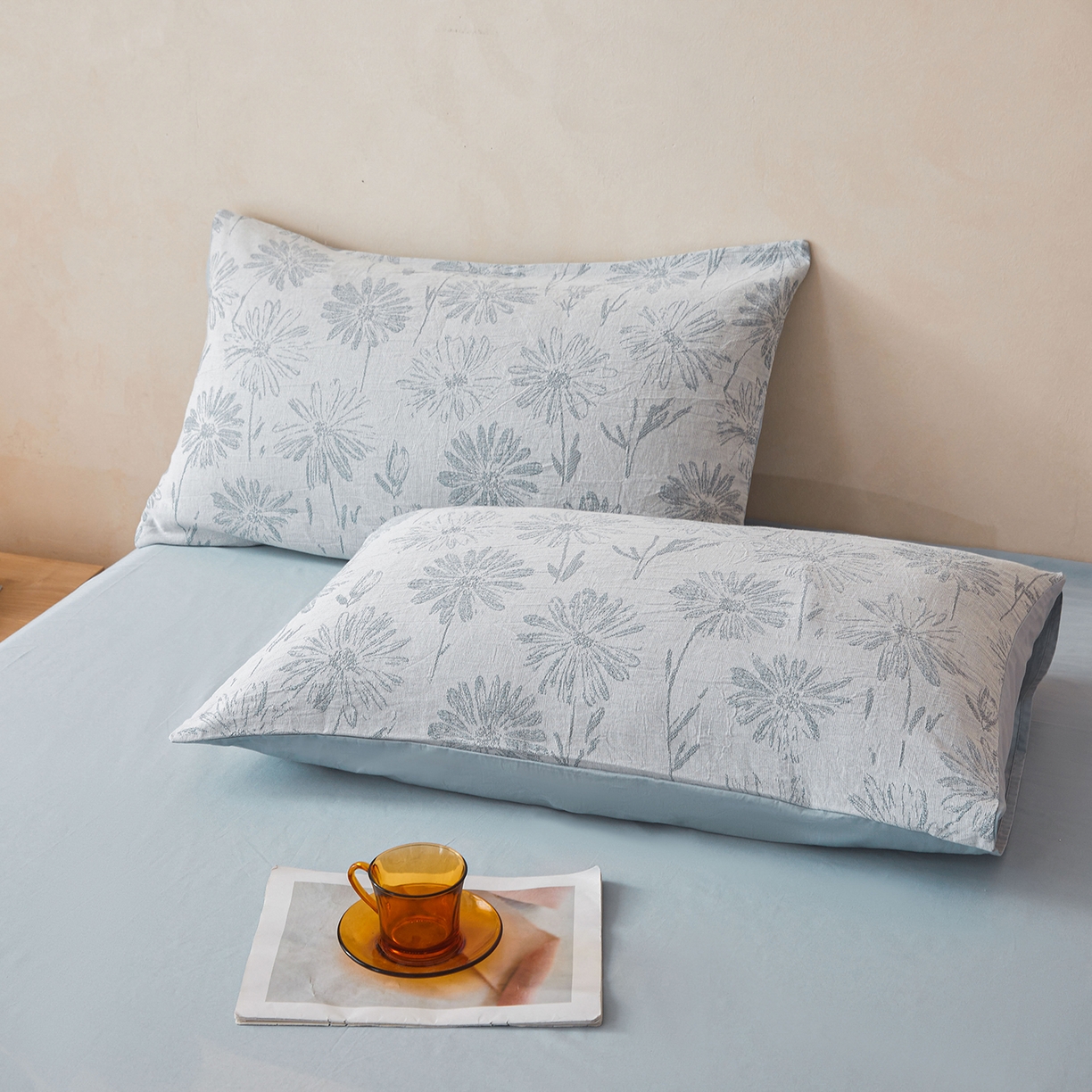 91家纺网 家纺一手货源 找家纺 乐家毛巾被（工厂自产自销） 2026新款全棉色织三层提花夏季大豆纤维被 小雏菊